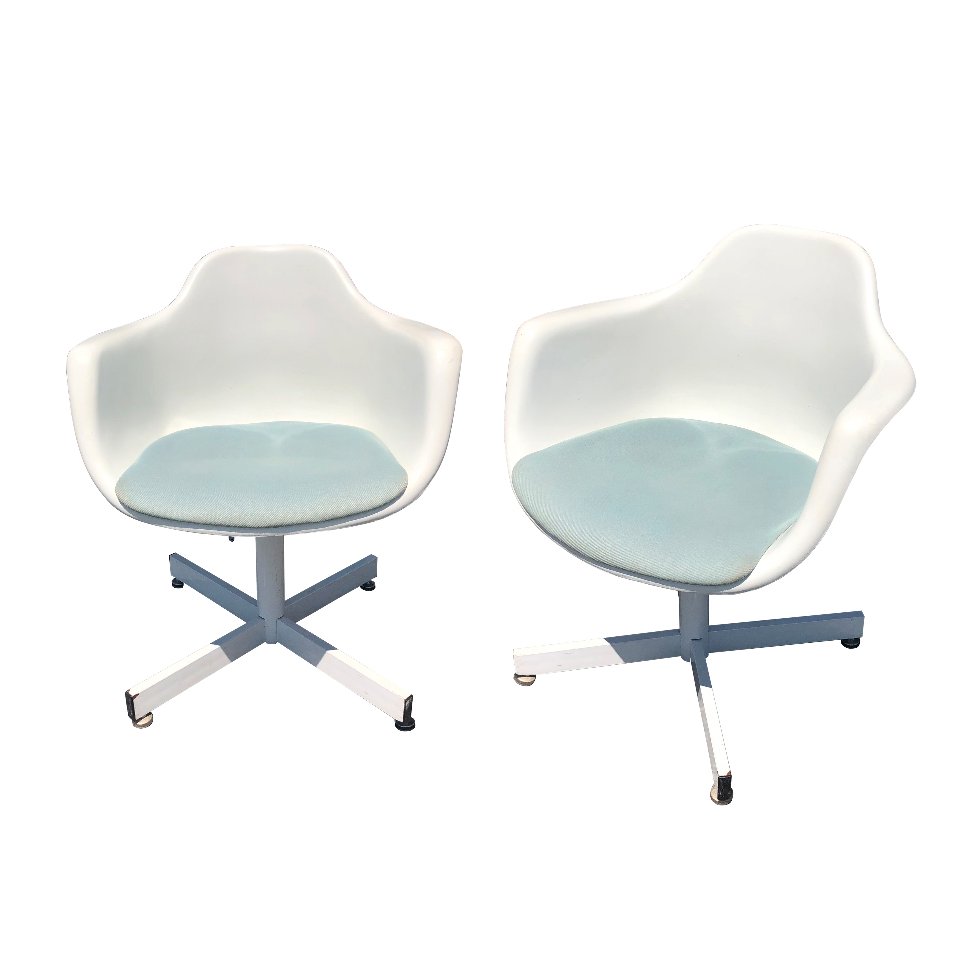 krueger metal products molded fiberglass chairs