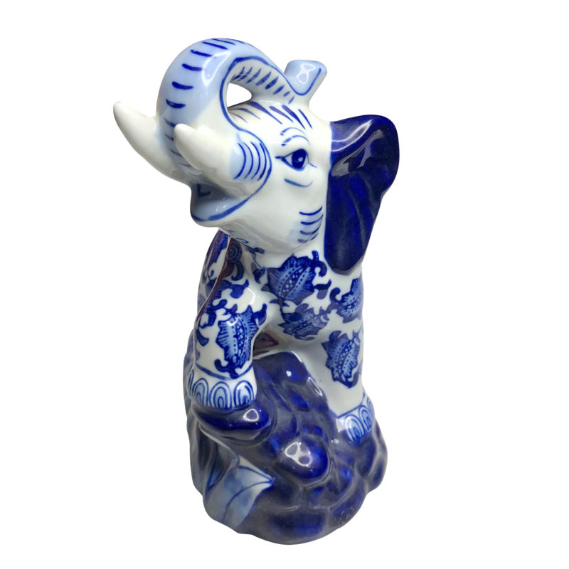 blue porcelain elephant