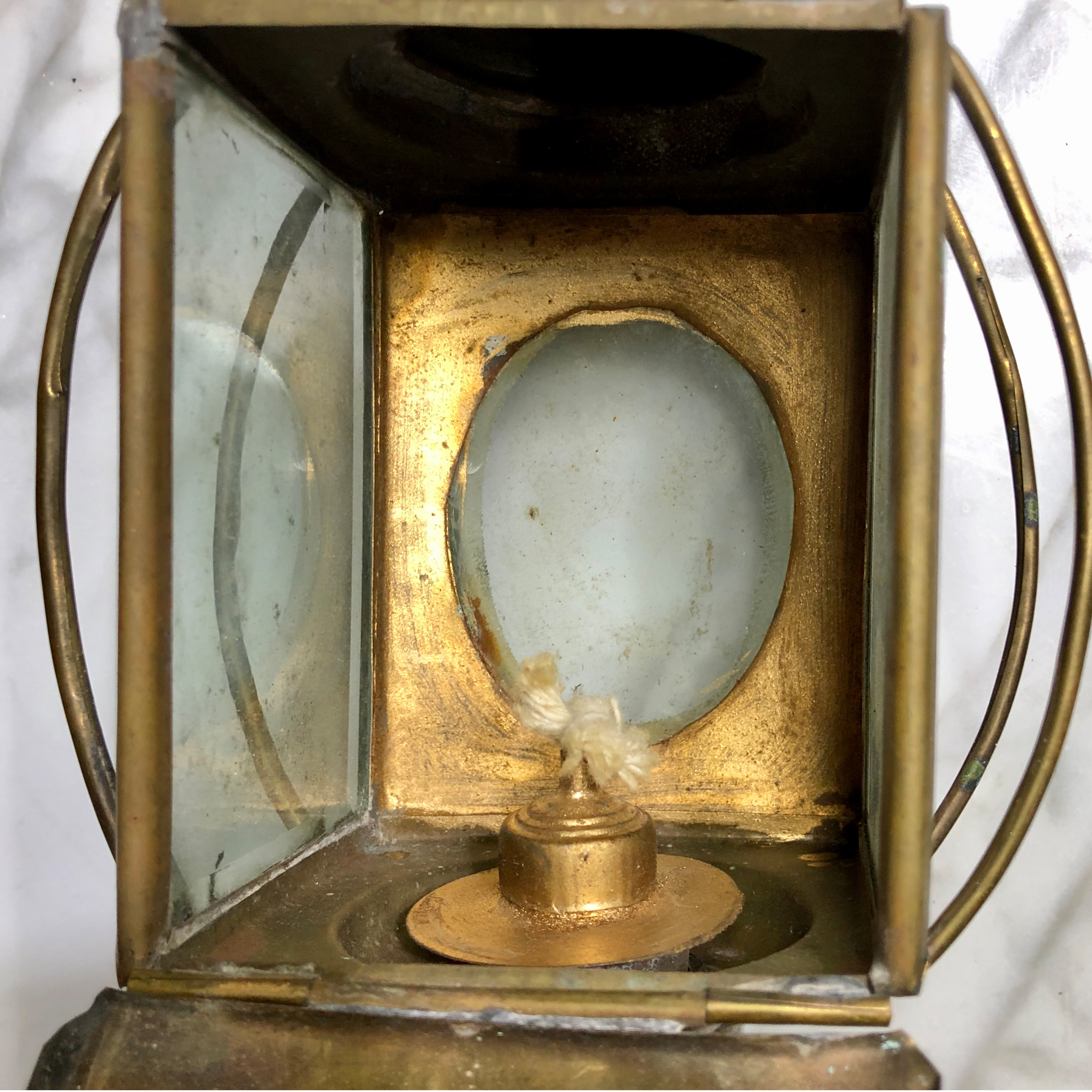Antique Traditional Brass Carriage Lantern Oil Coach Light - Scranton ...