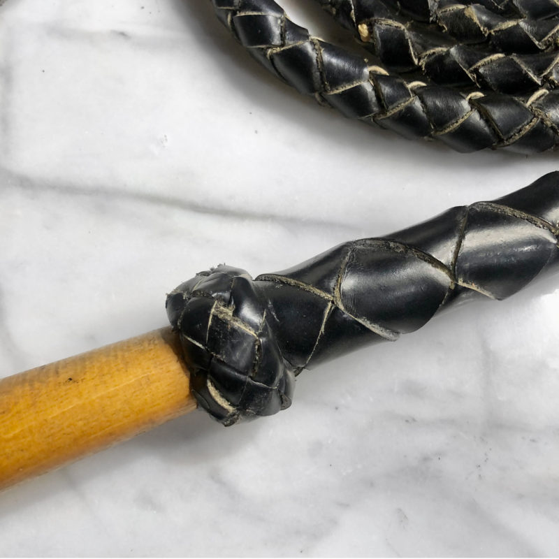 Bantoro Crafts 6ft 12 Plait Genuine Top Grain Leather Bullwhip Heavy Duty Professional Cracking Whip (Black