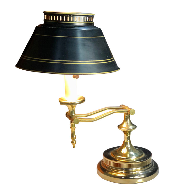 colonial style desk lamp        <h3 class=