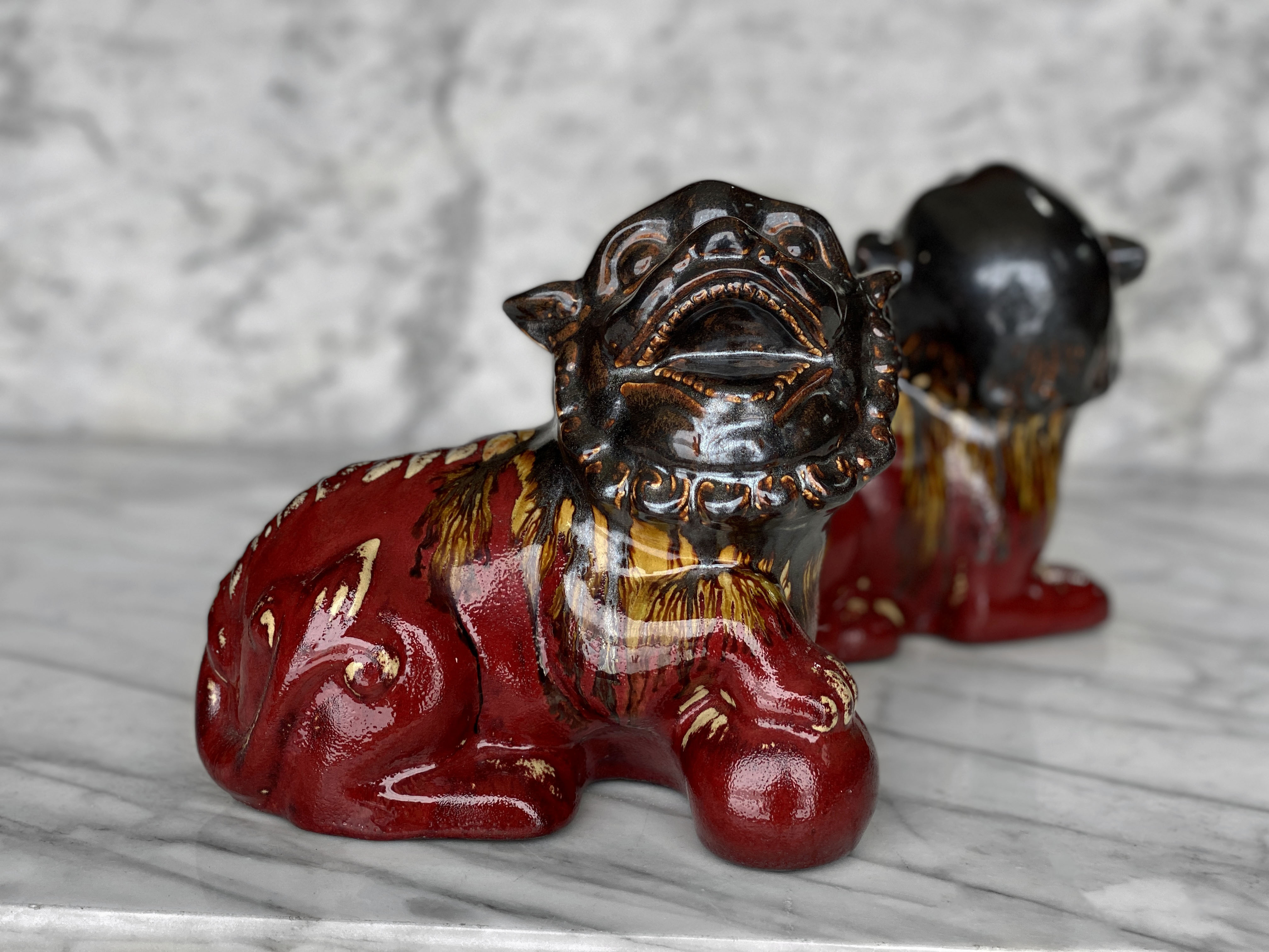 porcelain foo dog statues