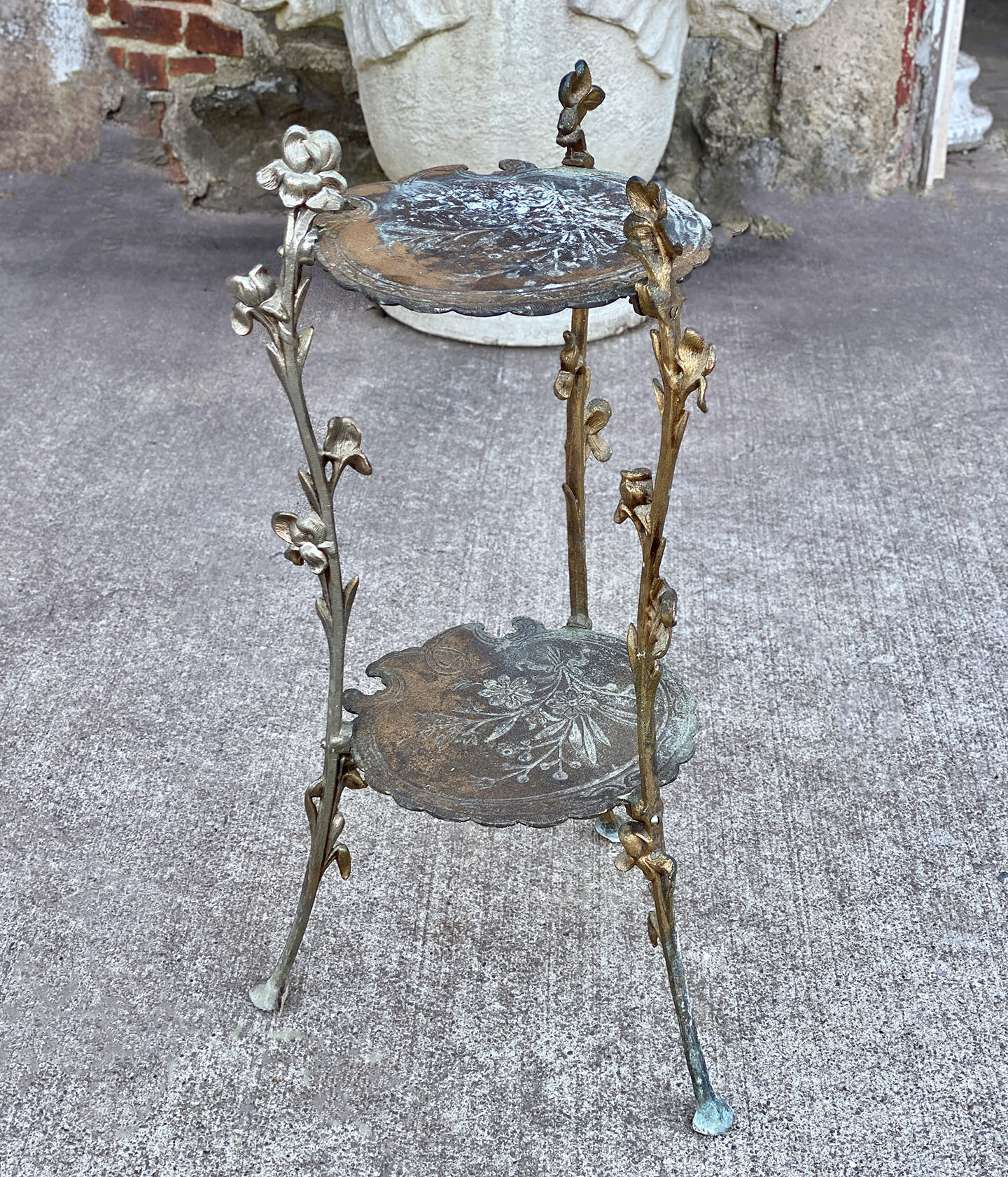 Vintage Cast Iron Plant Stand Furniture