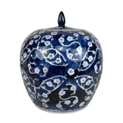 Vintage Chinese Chinoiserie Blue & White Porcelain Butterfly Floral Ginger Jar Urn